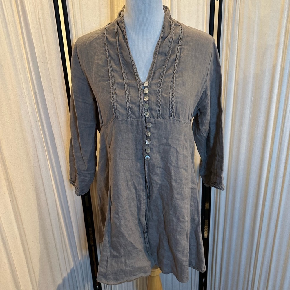 Tan 3/4 Sleeve Buttoned Tunic with Mandarin Collar